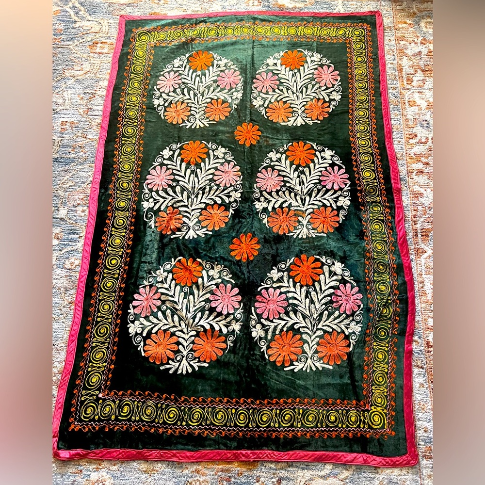 Afghani Embroidered Suzani Cover Bohemian Decor Green Velvet  5.6"ft x 3.5ft